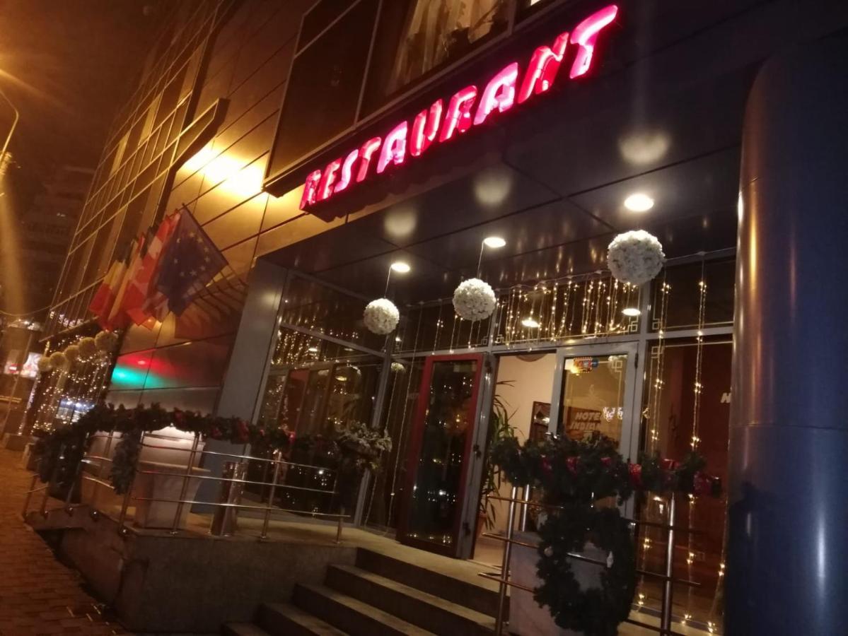 Indiana Hotel Iasi Exterior foto
