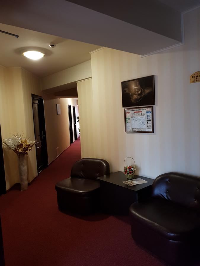Indiana Hotel Iasi Exterior foto